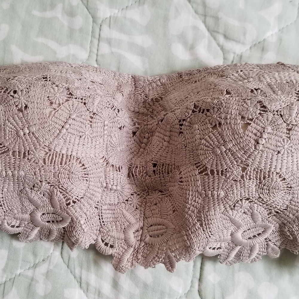 NWOT Aerie strapless bra with straps